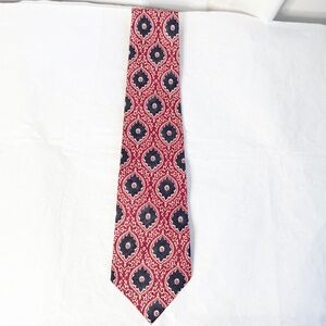 Ralph Lauren Red Printed Red Pure 100 Silk Mens Tie Necktie Made by Hand